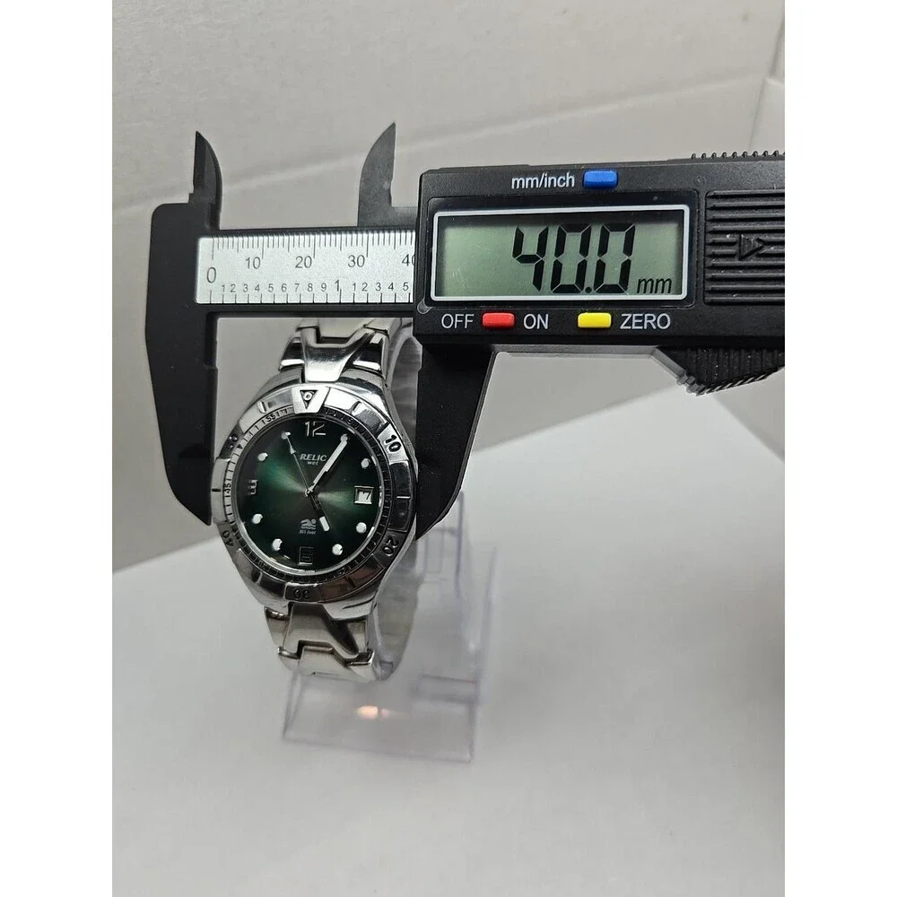 Relic Wet by Fossil Mens Green Dial Silver Stainless Date Watch New Battery 50M